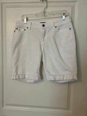 Talbots Women's White Girlfriend Shorts - 9"
